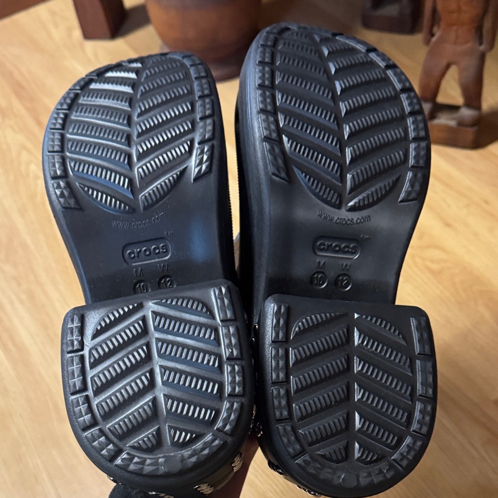 CROCS women’s 12 men’s 10 Black Studded Platform Mules NEW siren studded clog - Picture 9 of 10